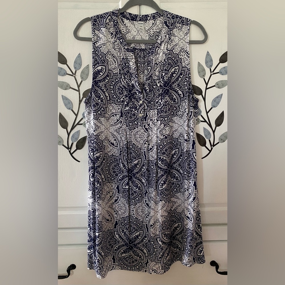 Old Navy Navy and White Patterned Dress